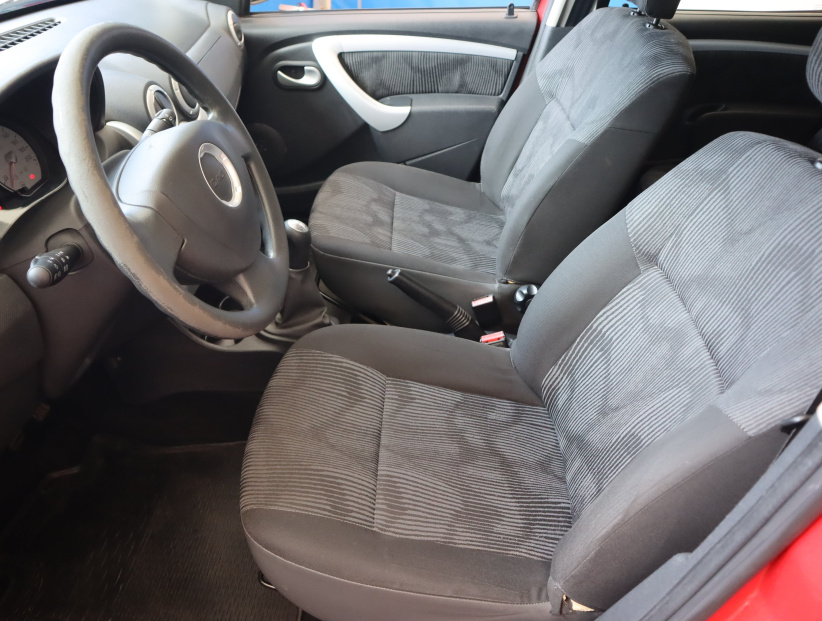 Dacia Sandero, 2011