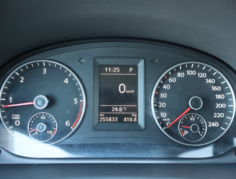 Volkswagen Touran, 2013