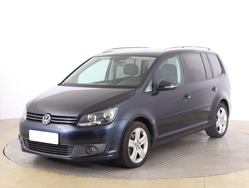 Volkswagen Touran, 2013