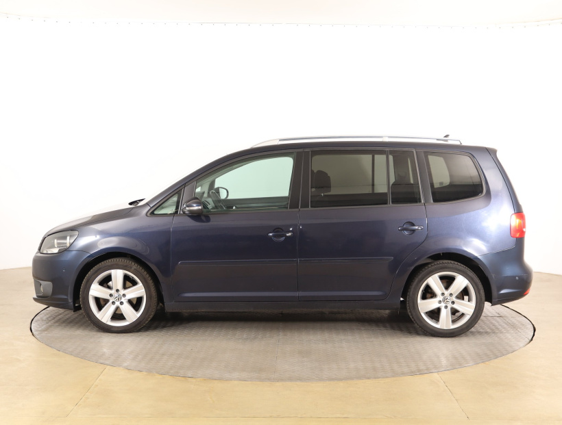 Volkswagen Touran, 2013