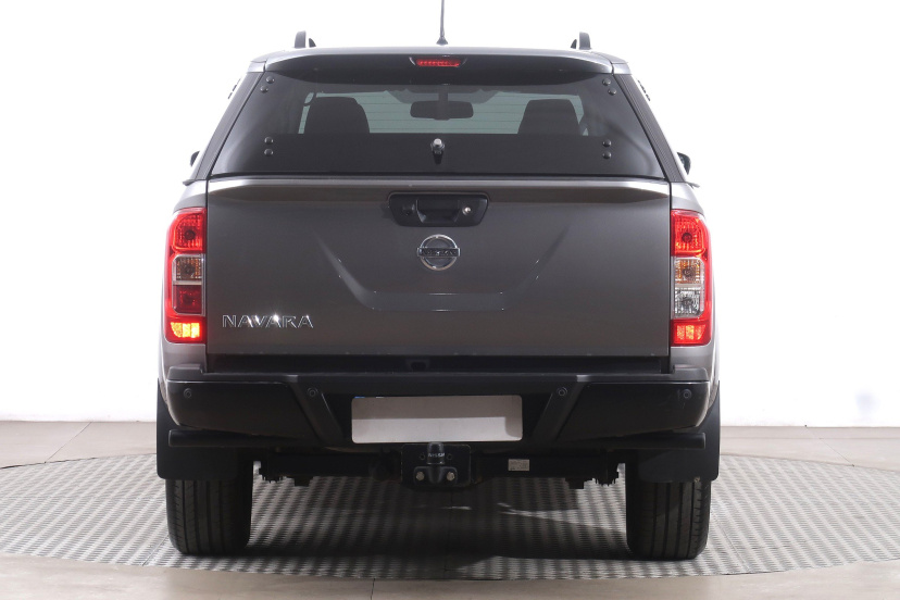 Nissan Navara, 2022