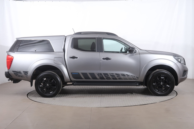Nissan Navara, 2022