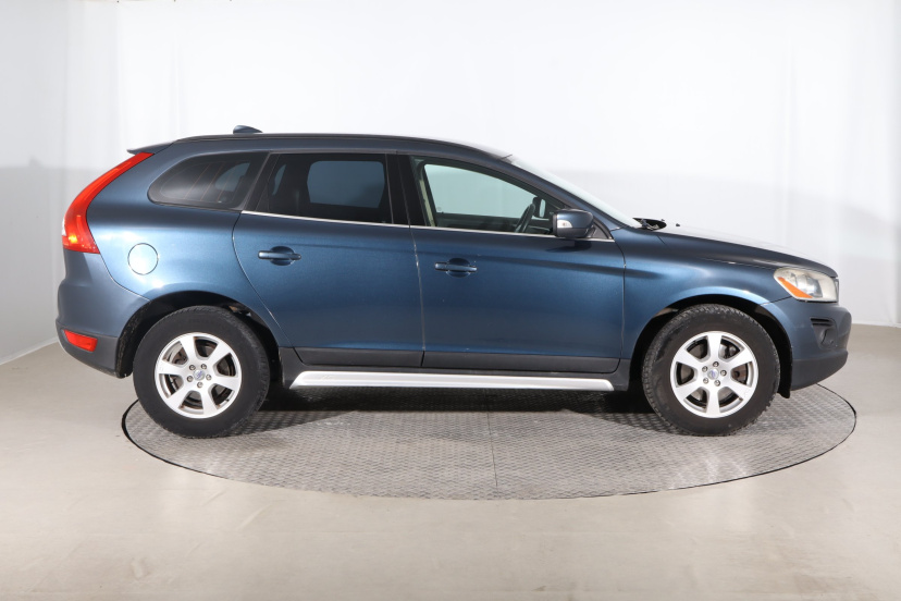 Volvo XC60, 2009