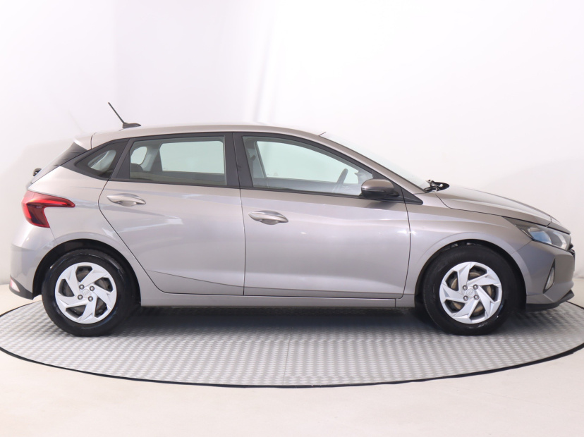 Hyundai i20, 2022