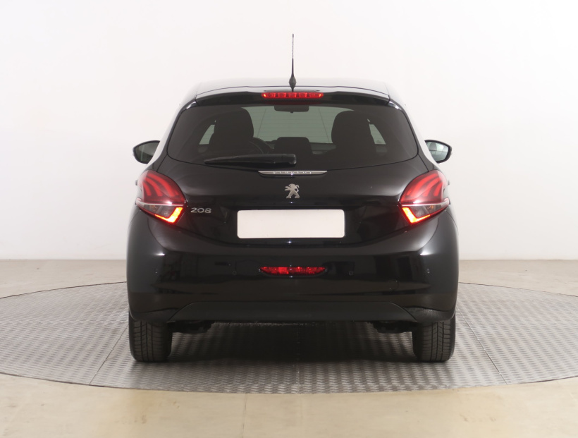 Peugeot 208, 2019
