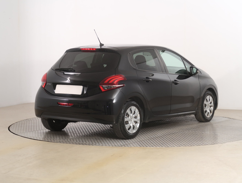 Peugeot 208, 2019