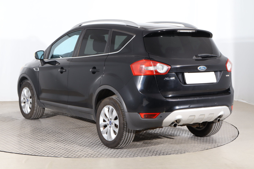 Ford Kuga, 2010