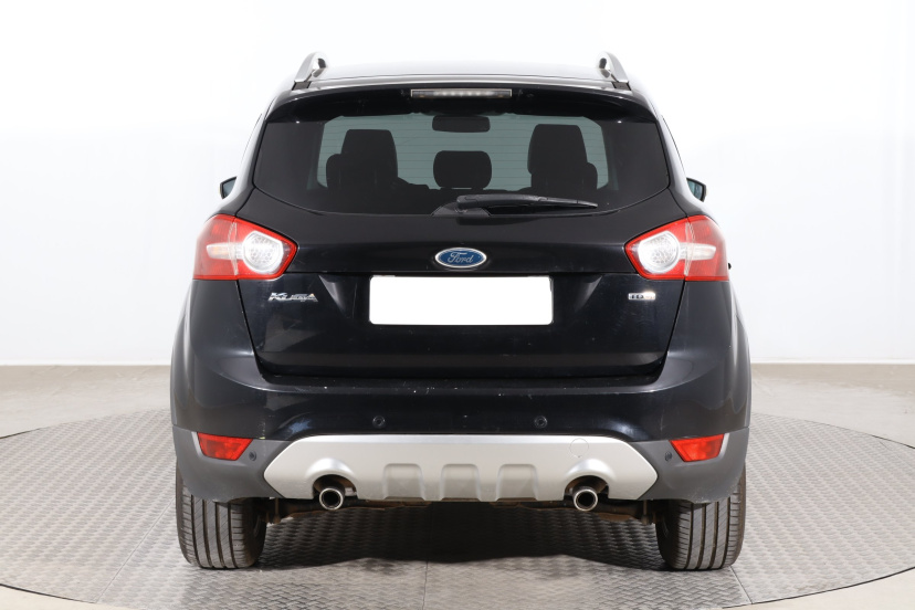 Ford Kuga, 2010