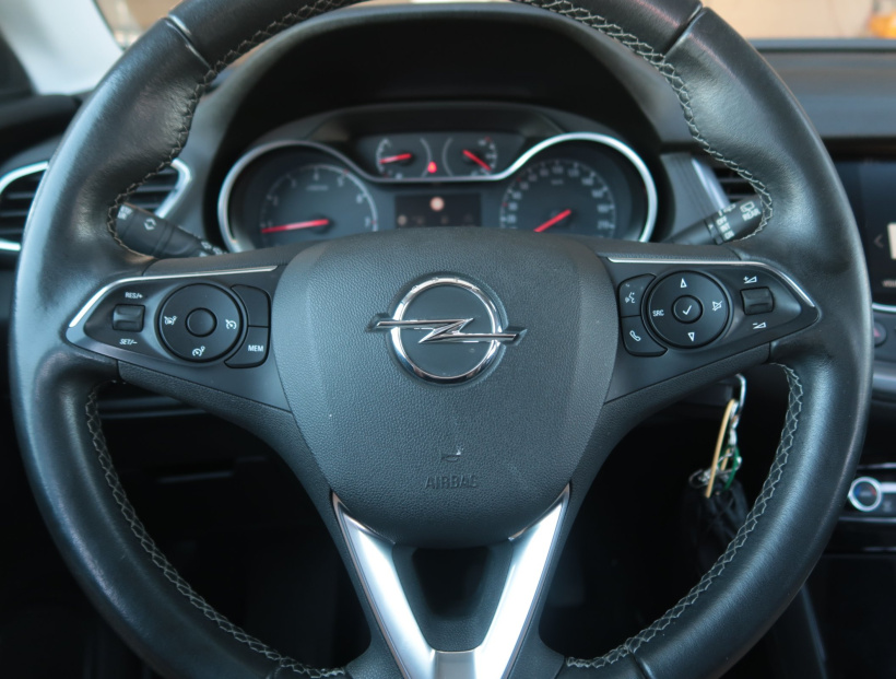 Opel Grandland, 2019