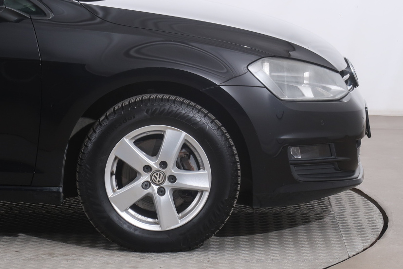 Volkswagen Golf, 2013