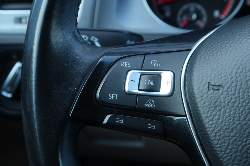 Volkswagen Golf, 2013