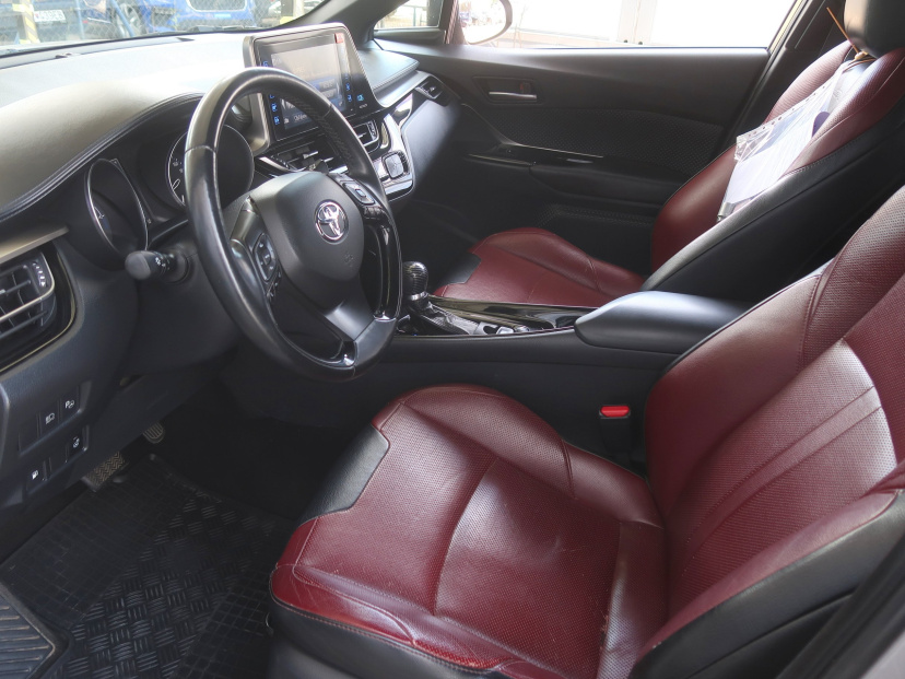 Toyota C-HR, 2018