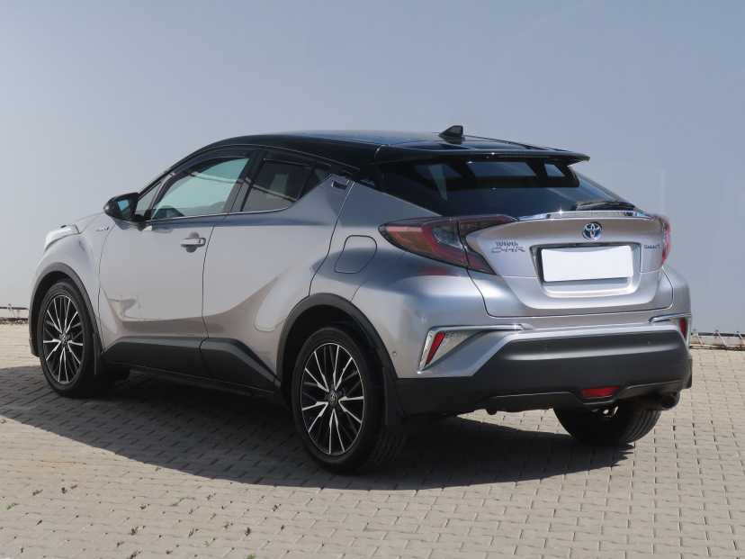 Toyota C-HR, 2018