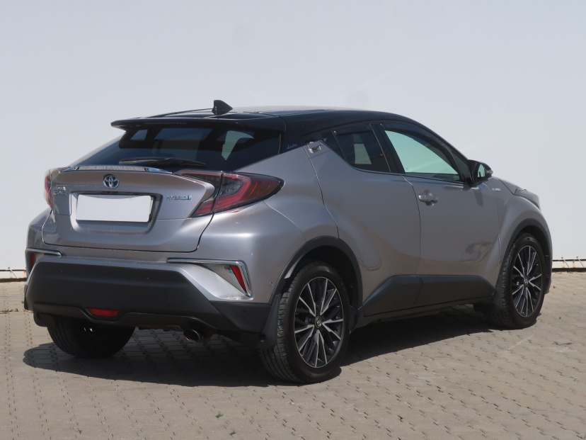 Toyota C-HR, 2018