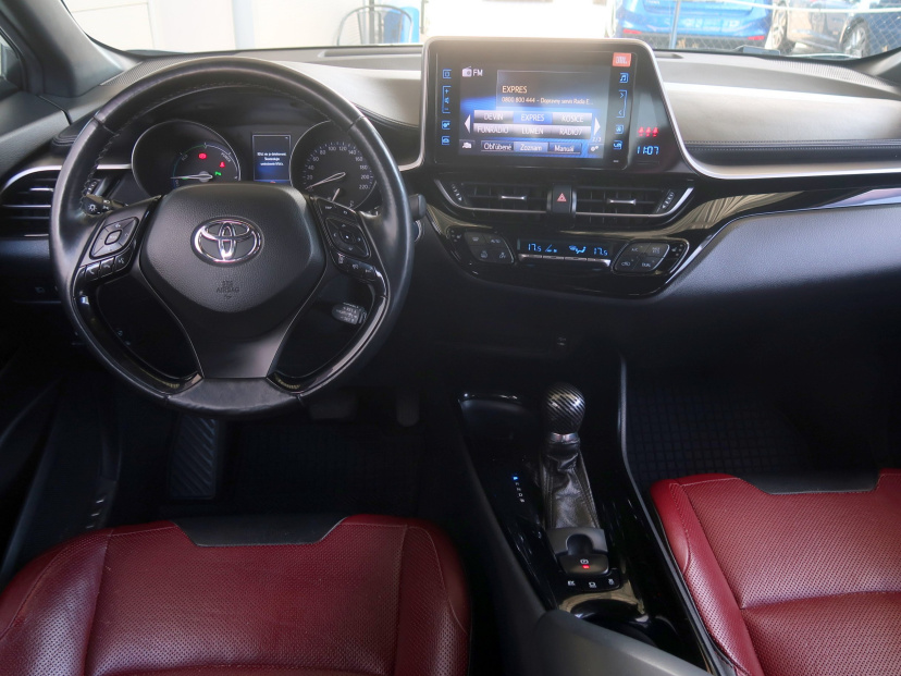 Toyota C-HR, 2018