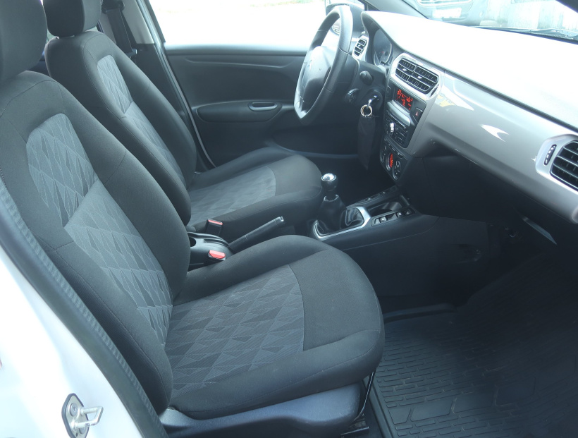 Citroen C-Elysee, 2016