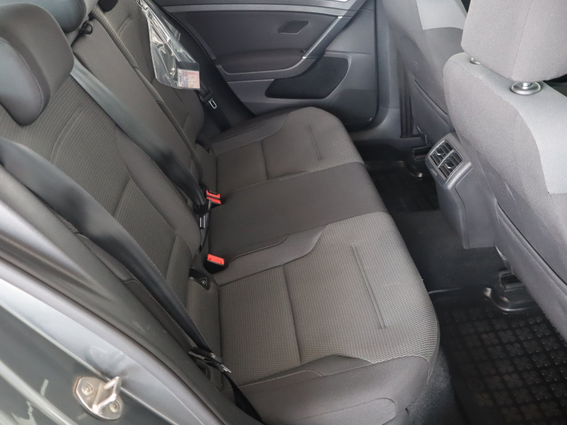 Volkswagen Golf, 2017
