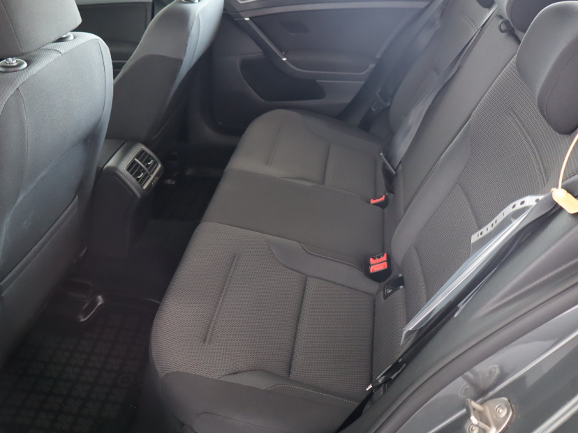 Volkswagen Golf, 2017