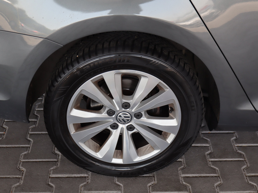 Volkswagen Golf, 2017