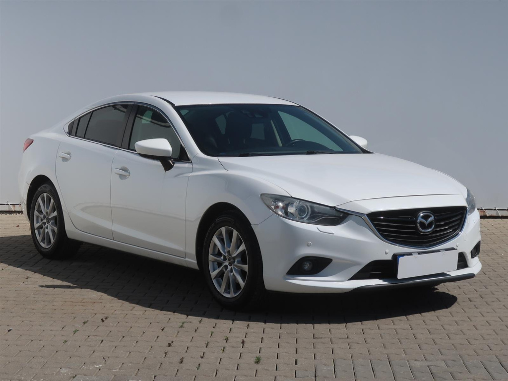 Mazda 6, 2015
