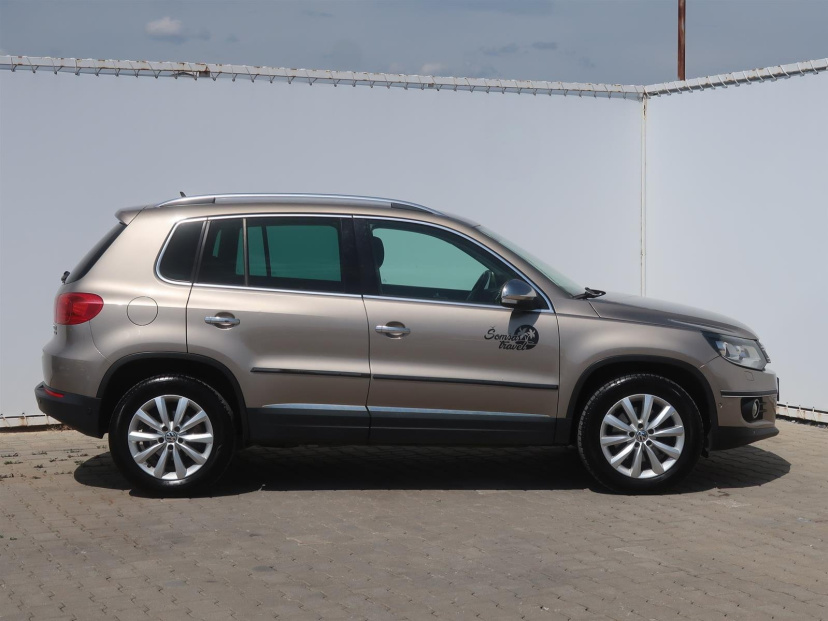 Volkswagen Tiguan, 2012