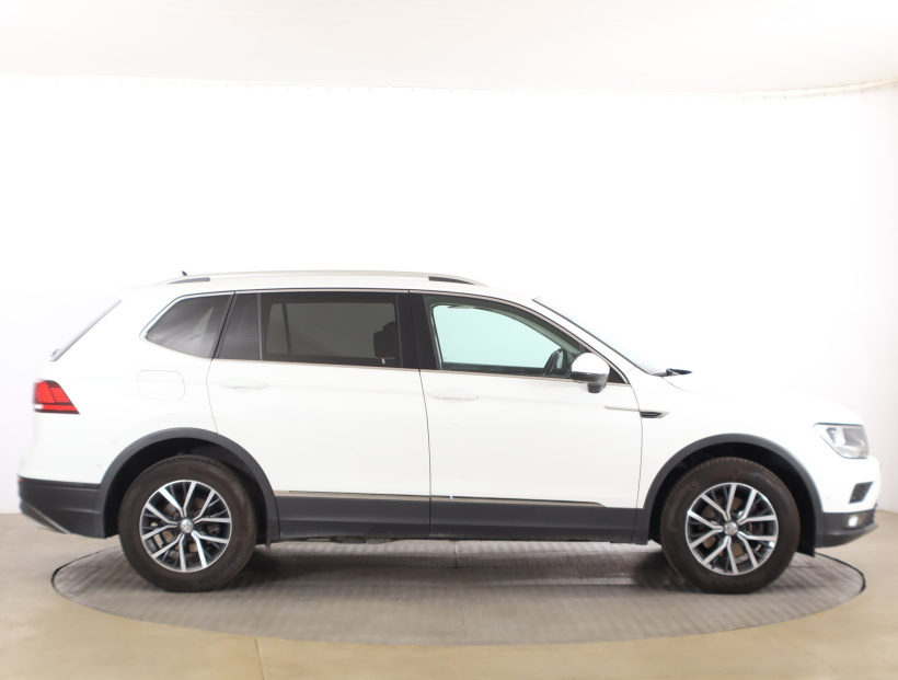 Volkswagen Tiguan Allspace, 2020