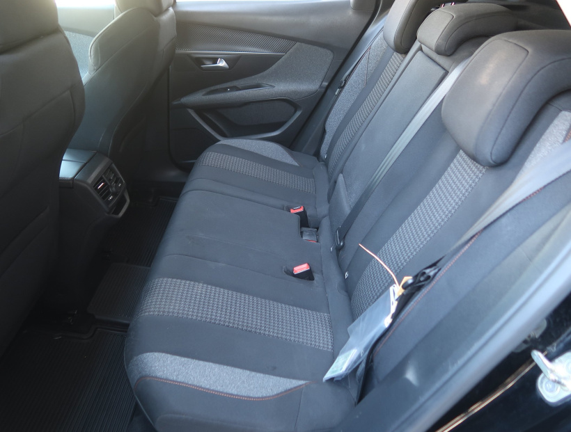 Peugeot 3008, 2018