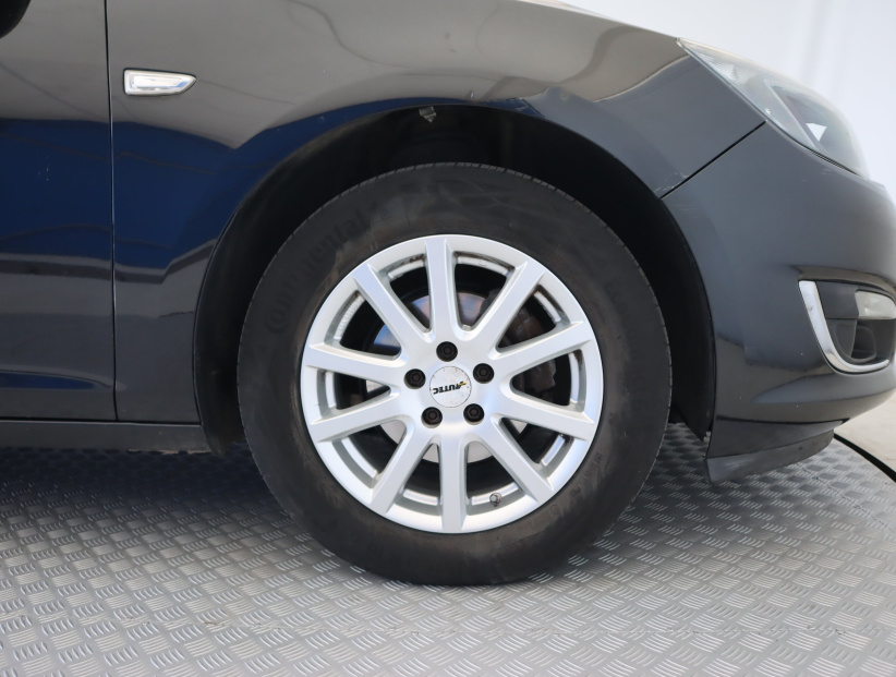 Opel Astra, 2015