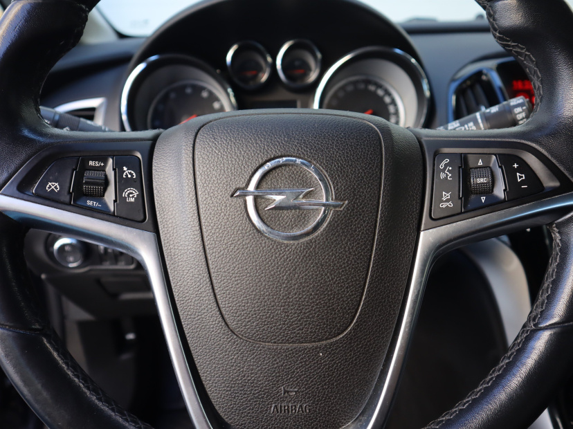 Opel Astra, 2015
