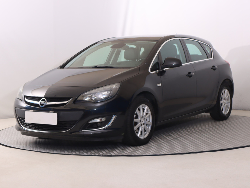 Opel Astra, 2015