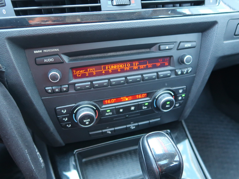 BMW 3, 2010