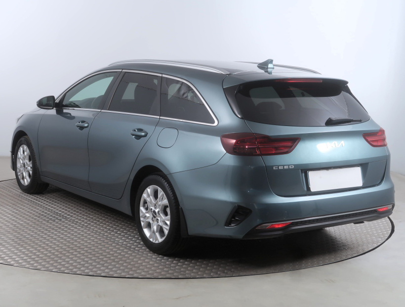 Kia Ceed, 2022