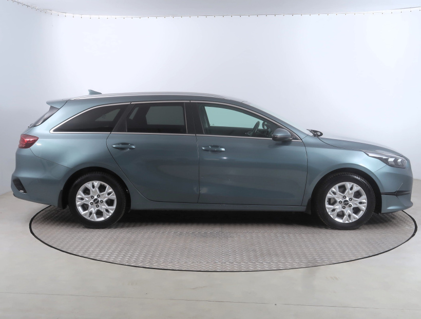 Kia Ceed, 2022