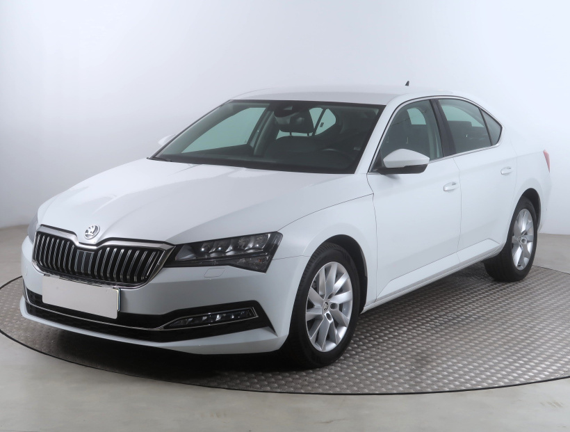 Škoda Superb, 2023