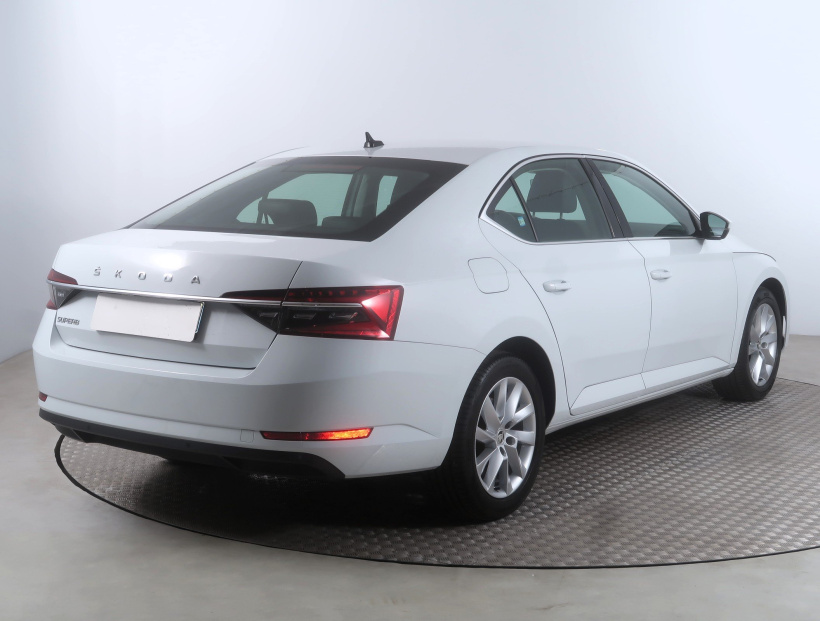 Škoda Superb, 2023