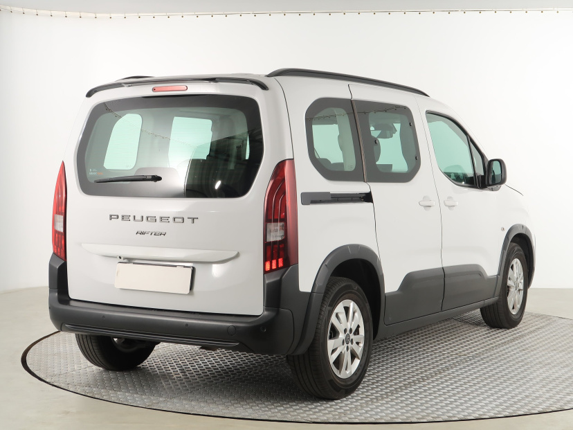 Peugeot Rifter, 2024