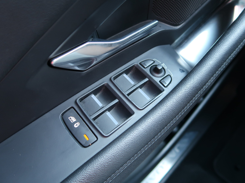 Jaguar E-Pace, 2019