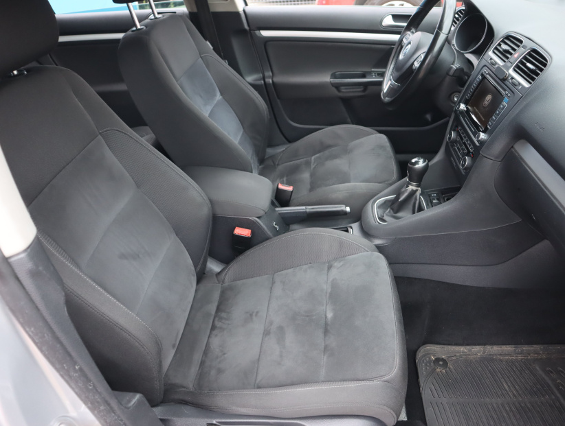 Volkswagen Golf, 2012