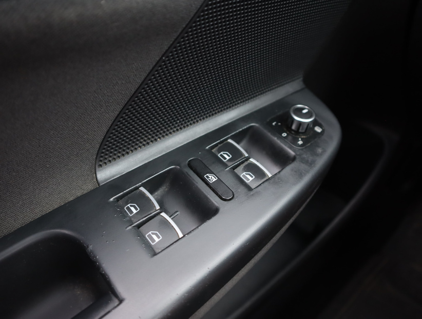 Volkswagen Golf, 2012