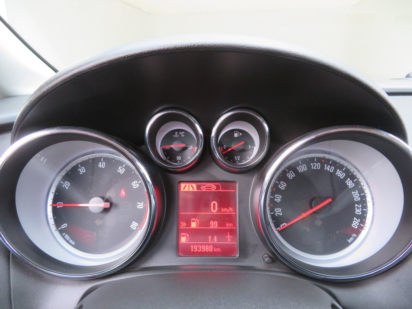 Opel Astra, 2015