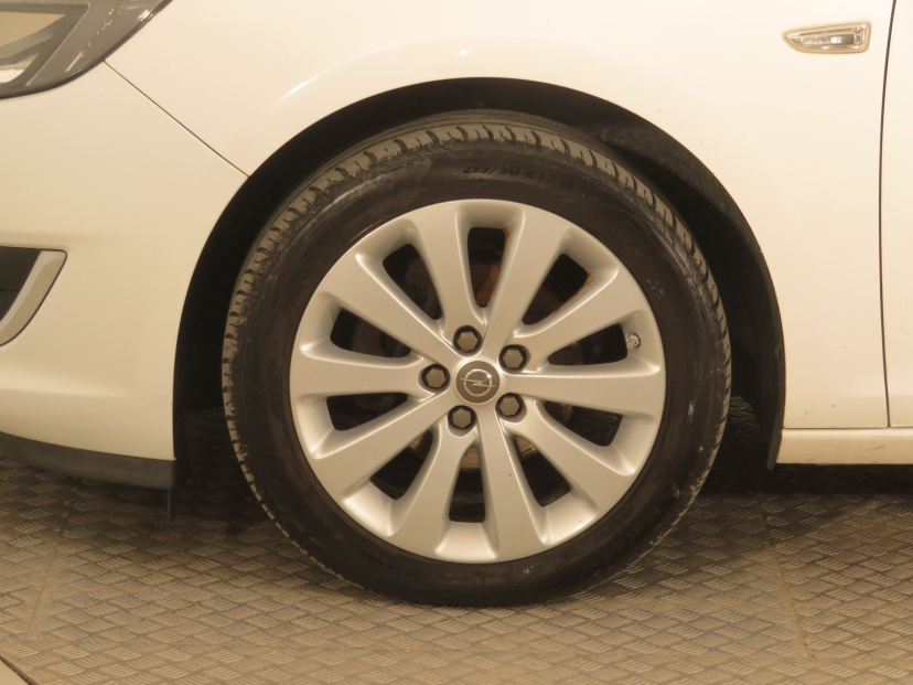 Opel Astra, 2015