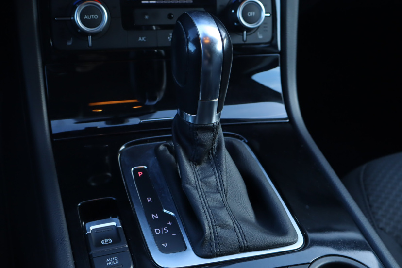 Volkswagen Touareg, 2014