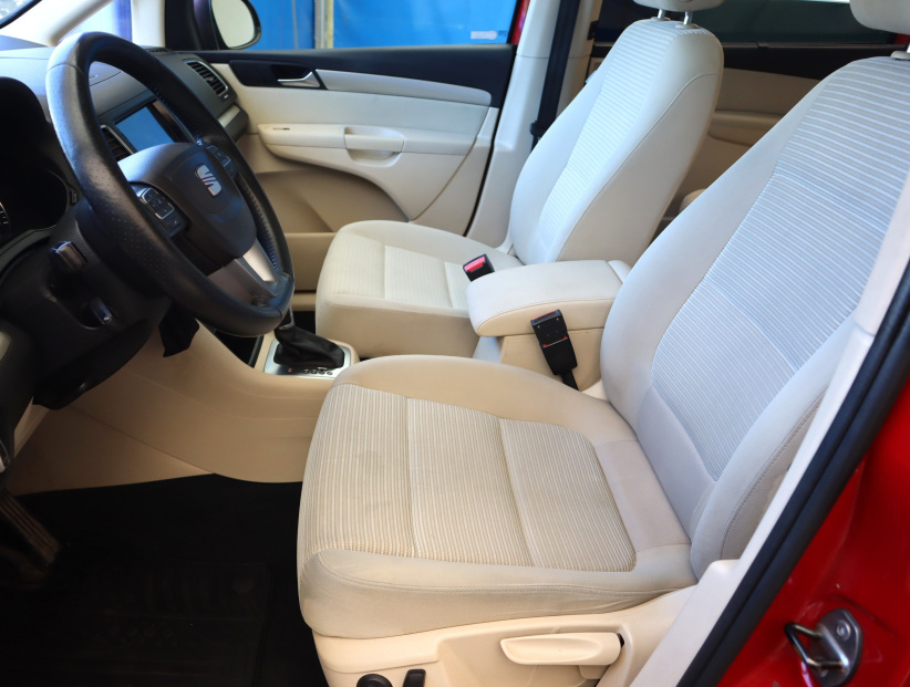 Seat Alhambra, 2013