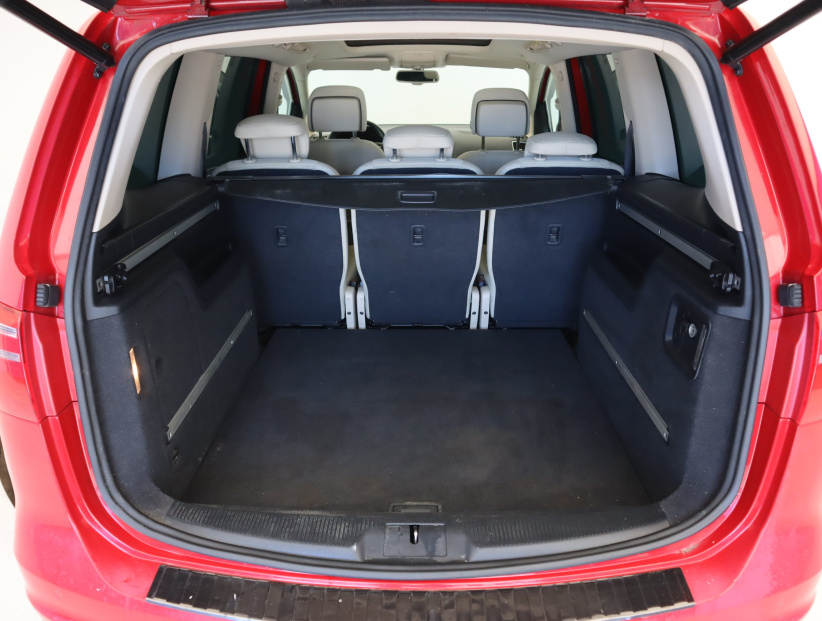 Seat Alhambra, 2013