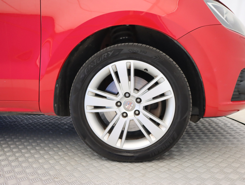 Seat Alhambra, 2013