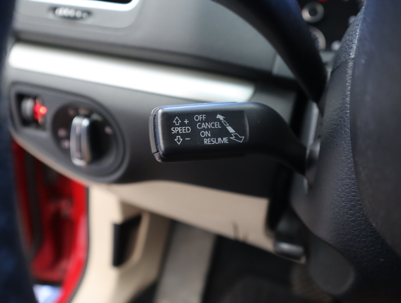 Seat Alhambra, 2013