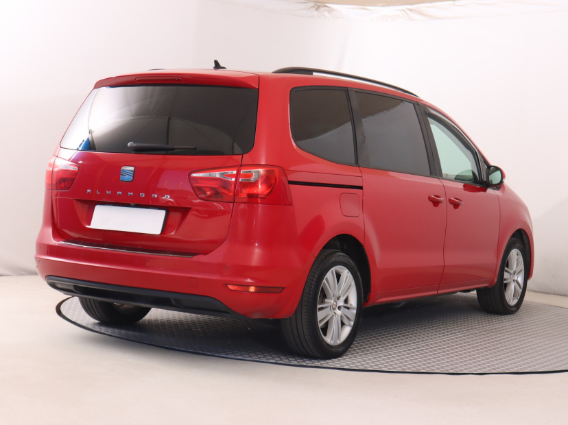 Seat Alhambra, 2013