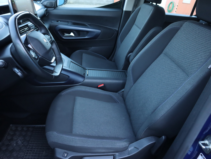 Peugeot Rifter, 2020
