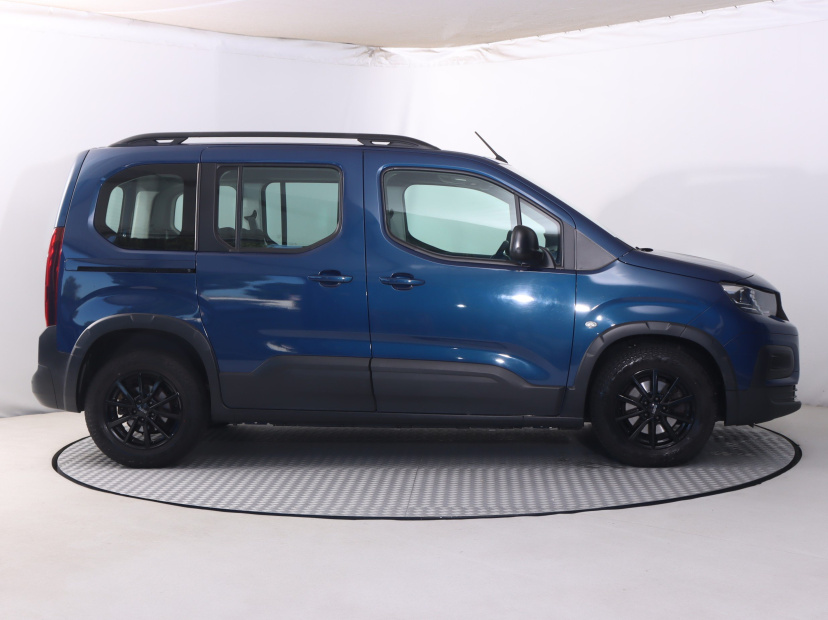 Peugeot Rifter, 2020