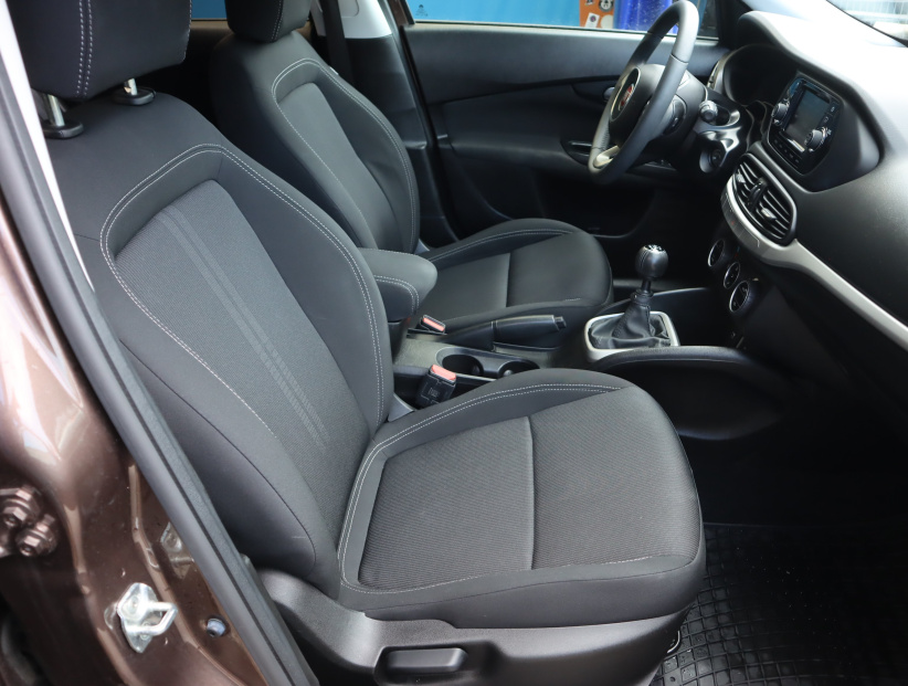 Fiat Tipo, 2017